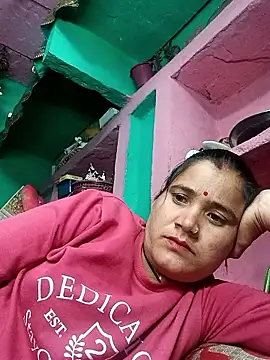 Kinjal pande online show from 01/14/26, 06:52