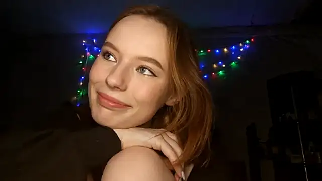 deep eyes online show from 12/15/25, 01:15