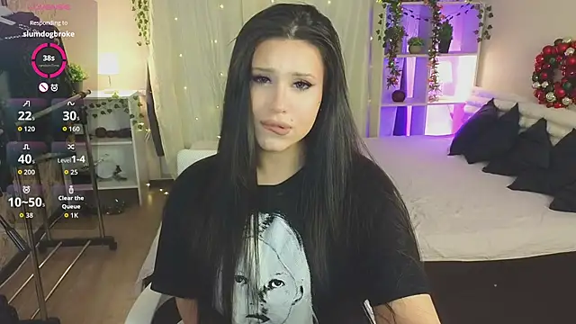 Snapshot of Nicole_Pars chatting on 01/11/26, 06:02 Nicole Pars online show from 01/11/26, 06:02