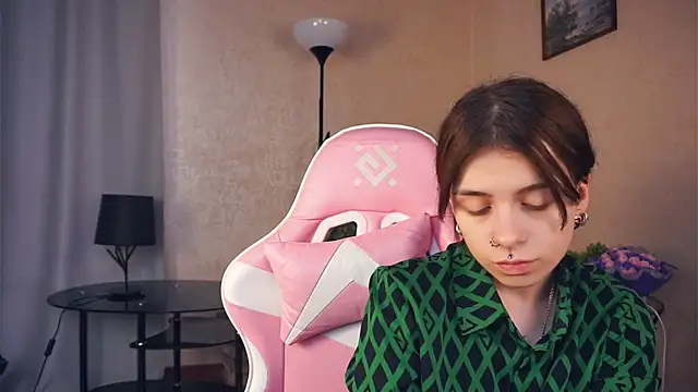 IleanaPishko online show from 01/08/26, 07:43