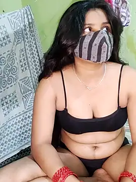 Snapshot of Cuple_masti72 chatting on 03/31/26, 04:40 Cuple masti72 online show from 03/31/26, 04:40