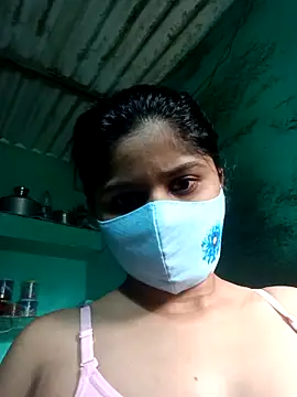 Snapshot of Cuple_masti72 chatting on 04/28/26, 02:27 Cuple masti72 online show from 04/28/26, 02:27