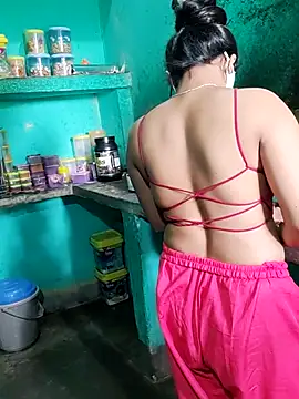 Snapshot of Cuple_masti72 chatting on 05/14/26, 02:51 Cuple masti72 online show from 05/14/26, 02:51