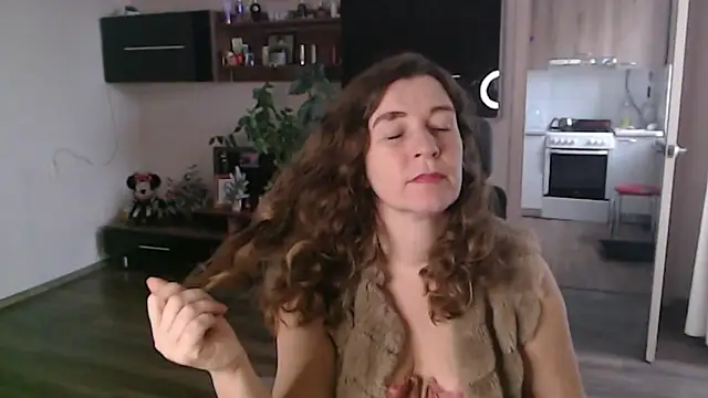 SofiaBoone online show from 01/10/26, 07:32