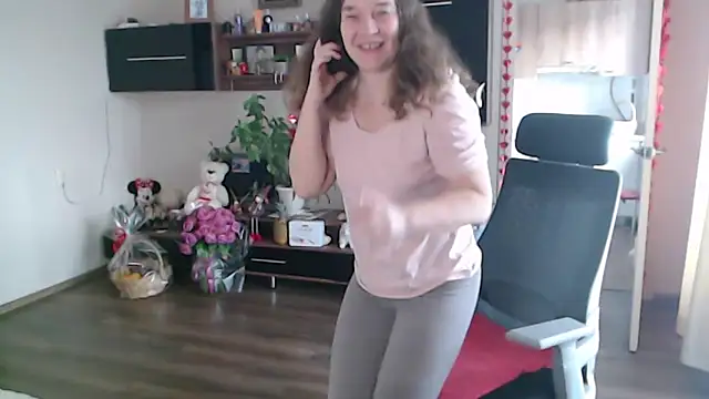 Snapshot of SofiaBoone chatting on 02/21/26, 06:25 SofiaBoone online show from 02/21/26, 06:25