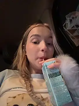 -teenytiny- online show from 12/13/25, 07:53