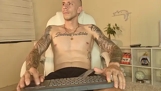 J king   online show from 07/14/26, 01:28
