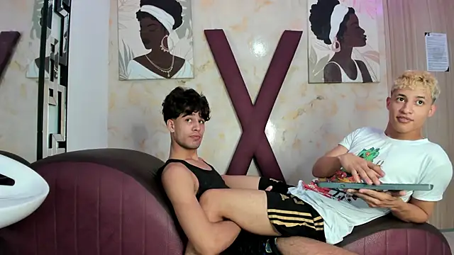 YOUNG GUYS1 online show from 04/07/26, 07:09