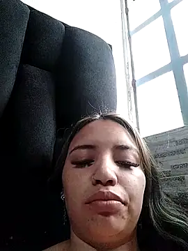 liliymike19 online show from 02/01/26, 04:38