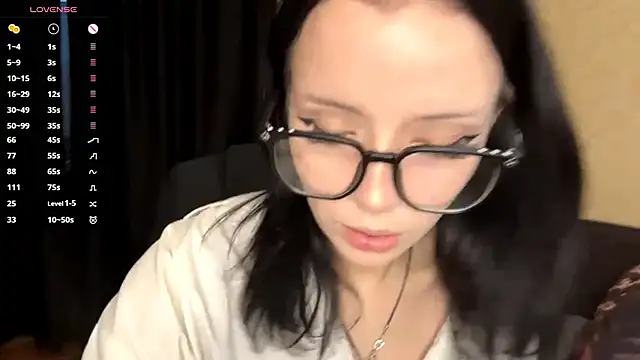 Eva blo0m online show from 12/19/25, 12:56