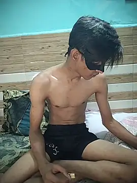 xoupleaura online show from 03/29/26, 07:25