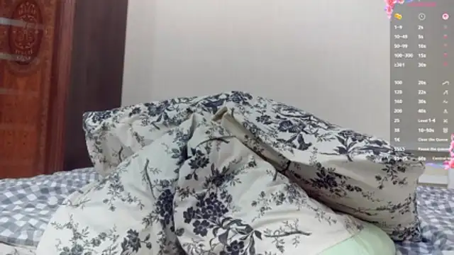 Shine Luna online show from 01/08/26, 07:16