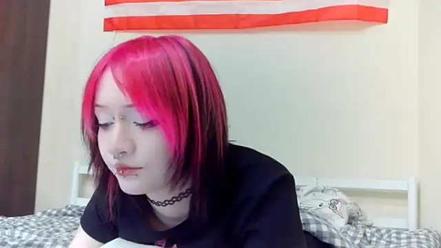 Shine Luna online show from 02/13/26, 08:27