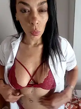 dulcemorela83 online show from 12/16/25, 03:39