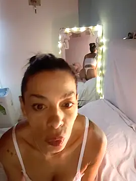 dulcemorela83 online show from 01/09/26, 09:56