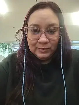 Snapshot of sharon_G chatting on 05/24/26, 06:35 sharon G online show from 05/24/26, 06:35