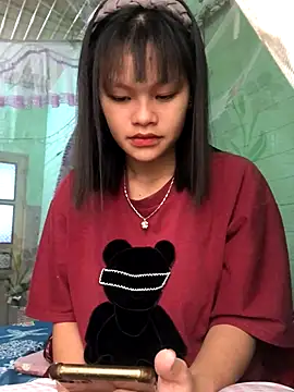 Pege-nii online show from 12/17/25, 05:57