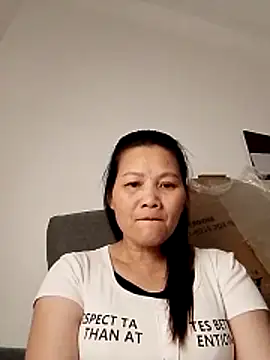 Snapshot of Cako-naka chatting on 12/15/25, 03:38 Cako-naka online show from 12/15/25, 03:38