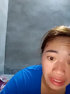 little-effy online show from 12/22/25, 10:07