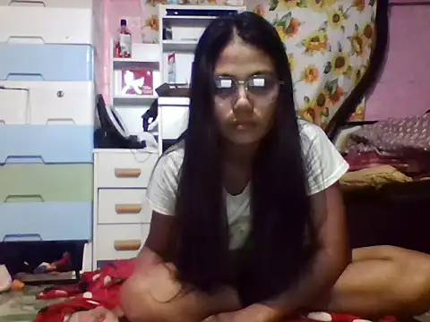 Snapshot of SexyApril chatting on 12/16/25, 12:54 SexyApril online show from 12/16/25, 12:54