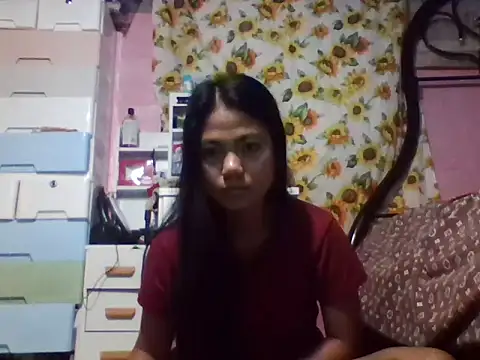 Snapshot of SexyApril chatting on 12/22/25, 09:23 SexyApril online show from 12/22/25, 09:23