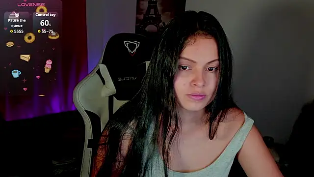 Snapshot of milk_hot_mafe chatting on 02/23/26, 04:10 milk hot mafe online show from 02/23/26, 04:10