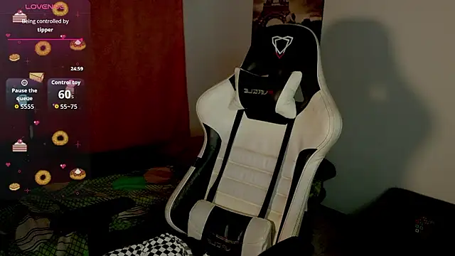 Snapshot of milk_hot_mafe chatting on 02/27/26, 03:06 milk hot mafe online show from 02/27/26, 03:06