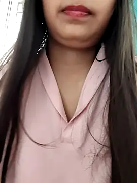 Snapshot of Delhikidevi chatting on 07/03/26, 04:52 Delhikidevi online show from 07/03/26, 04:52