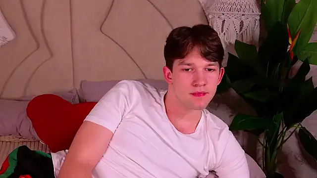 JamesRaww online show from 01/05/26, 05:49