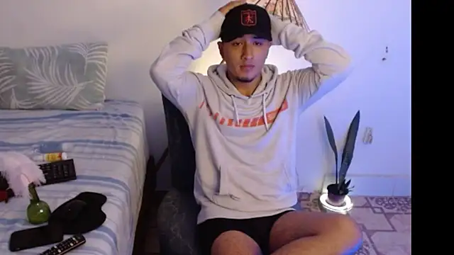 Snapshot of kyro_estrada chatting on 03/03/26, 11:10 kyro estrada online show from 03/03/26, 11:10