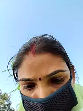 Laxmi9090 online show from 12/20/25, 08:21