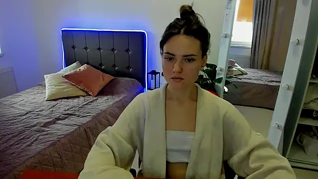 Snapshot of Jessy_lil chatting on 01/11/26, 08:30 Jessy lil online show from 01/11/26, 08:30