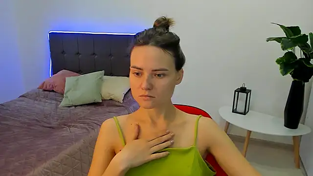 Snapshot of Jessy_lil chatting on 01/15/26, 07:46 Jessy lil online show from 01/15/26, 07:46