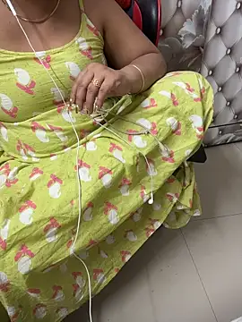 butterflyslay online show from 04/06/26, 06:42