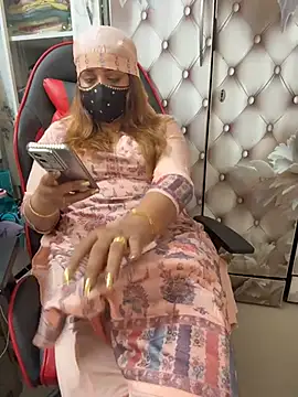 butterflyslay online show from 04/11/26, 09:02