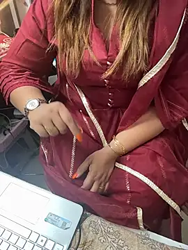 butterflyslay online show from 04/17/26, 01:19