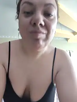 LimonLoveqw online show from 04/05/26, 07:05