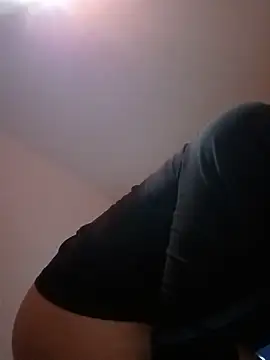 Olivassl22 online show from 05/19/26, 07:42