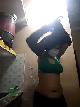 Snapshot of jaanvi-Rani chatting on 02/04/26, 03:23 jaanvi-Rani online show from 02/04/26, 03:23