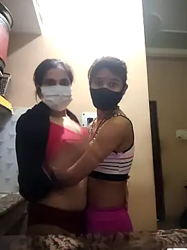 Snapshot of jaanvi-Rani chatting on 02/06/26, 03:22 jaanvi-Rani online show from 02/06/26, 03:22