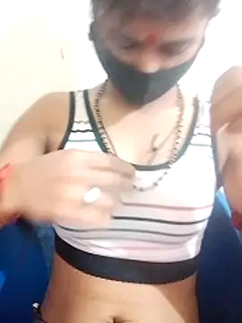 Snapshot of jaanvi-Rani chatting on 03/23/26, 03:54 jaanvi-Rani online show from 03/23/26, 03:54