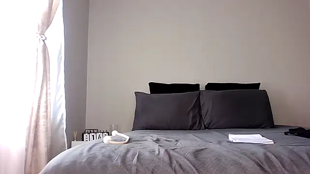 Arrbain online show from 12/14/25, 09:58