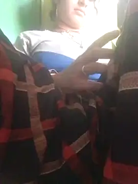 Aaisha 01 online show from 04/22/26, 07:22