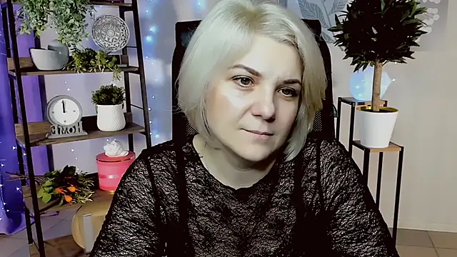 EvaEvals online show from 01/13/26, 07:35