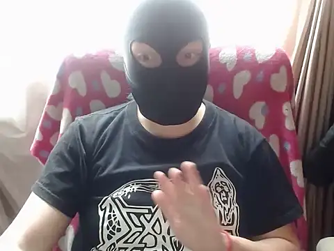 Snapshot of 666maskgirl chatting on 03/02/26, 04:03 666maskgirl online show from 03/02/26, 04:03