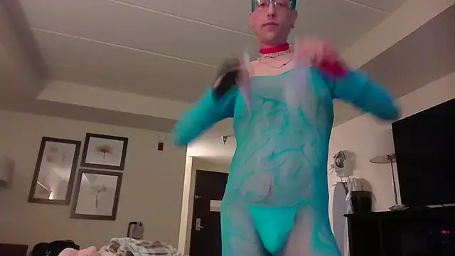 AskAveryAnything online show from 03/01/26, 05:42