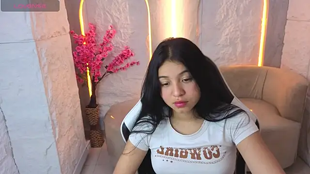 Sofi Adams Tx online show from 12/20/25, 12:56