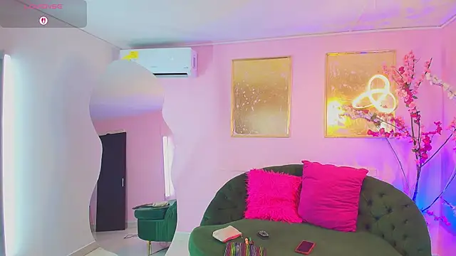 bella moonlight cr online show from 01/07/26, 03:31