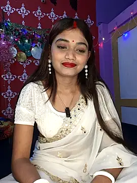 Snapshot of Sweet-priyaa chatting on 05/01/26, 04:55 Sweet-priyaa online show from 05/01/26, 04:55