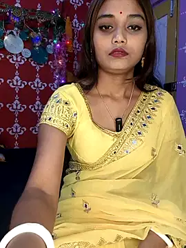 Snapshot of Sweet-priyaa chatting on 05/09/26, 09:03 Sweet-priyaa online show from 05/09/26, 09:03